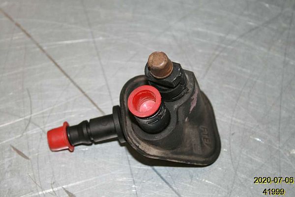 Koppeling hulp cilinder of Druklager VOLVO V70 III (135)