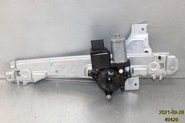 Window regulator motor PEUGEOT 2008 I (CU_)