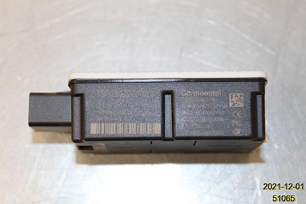 boitier commande fermeture centraliser VOLVO V70 III (135)