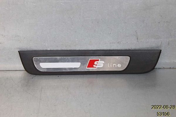 Sill trim set