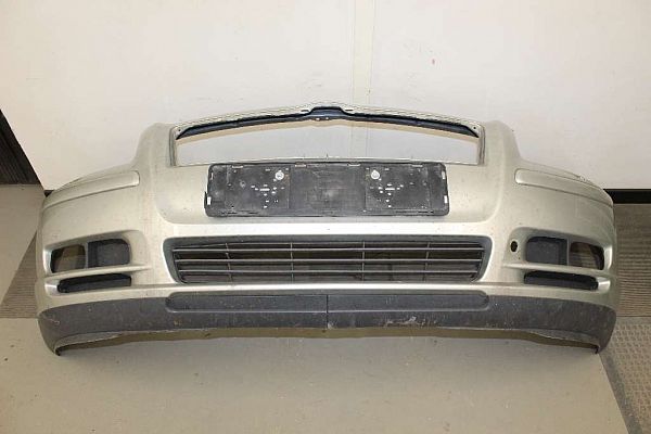 Front bumper - untreated TOYOTA AVENSIS Estate (_T25_)