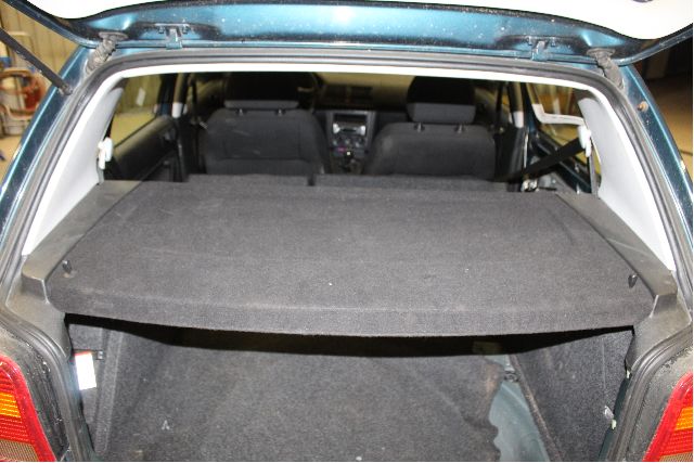 Parcel shelf