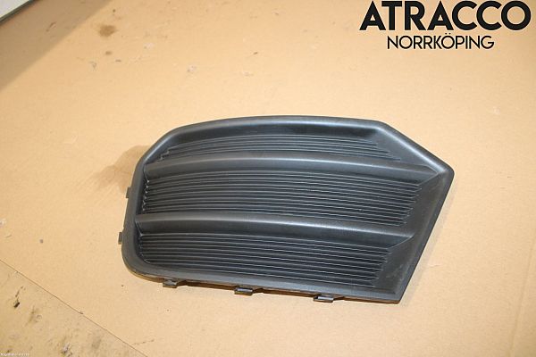 Kühlergrill AUDI Q3 (8UB, 8UG)