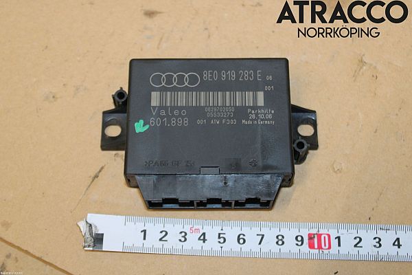 Pdc control unit (park distance control) AUDI A4 Avant (8ED, B7)