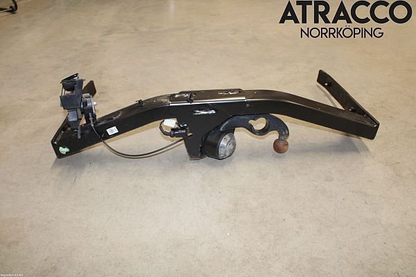 VW Tiguan - attache remorque Tiguan - Autoparts24
