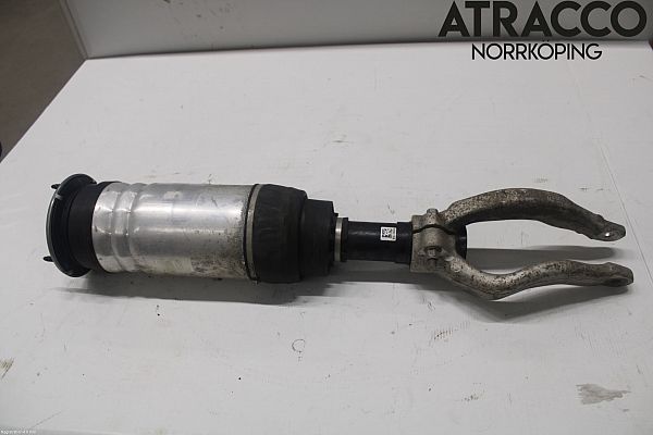 Shock absorber - front JAGUAR I-PACE (X590)