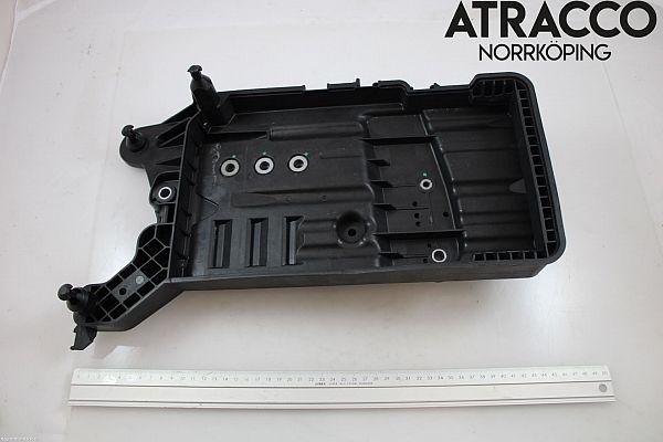 Battery casing SEAT TARRACO (KN2_)