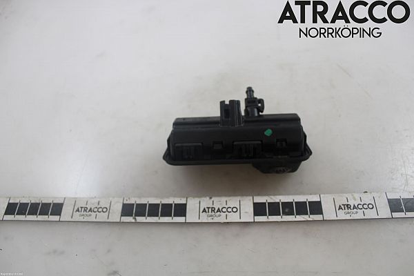 Poignée exterieur AUDI Q4 e-tron SUV (F4B)