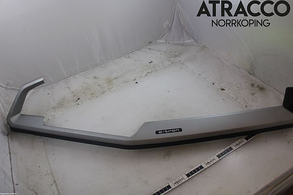 habillage tableau de bord AUDI Q4 e-tron SUV (F4B)