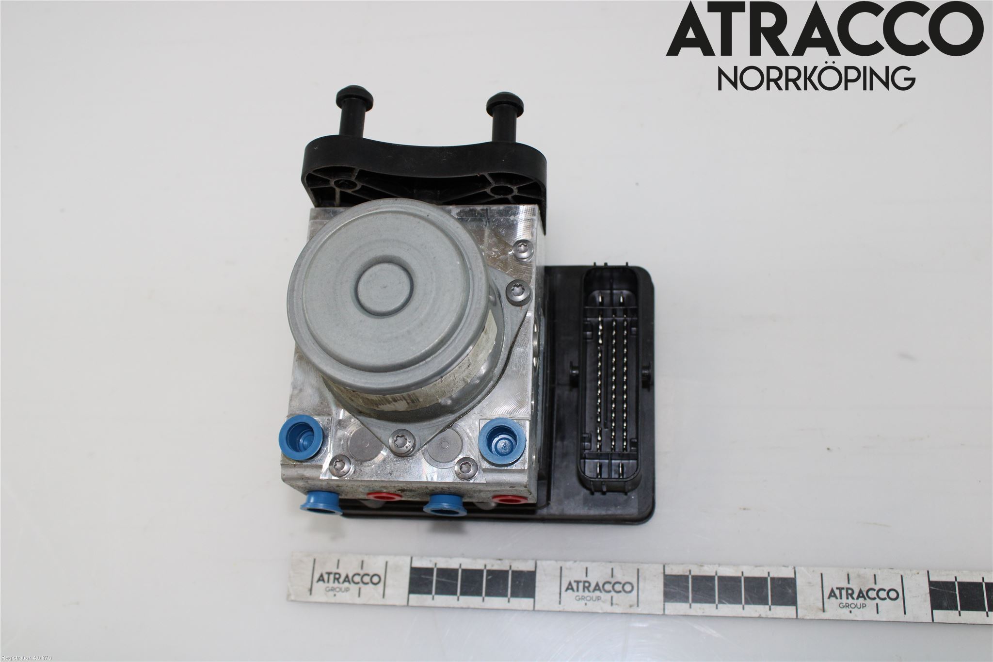 Mercedes-Benz E-CLASS T-Model (S213) ABS - pump A2139004135 ...