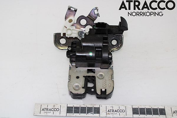 Central lock AUDI A6 Avant (4G5, 4GD, C7)