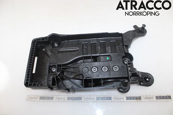 Accubak SEAT IBIZA Mk V (KJ1)