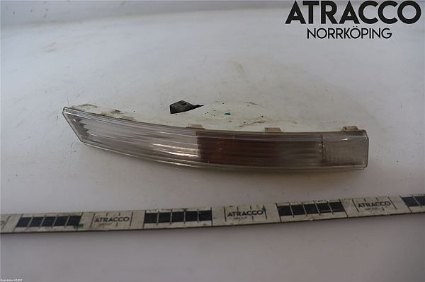 clignotant avant VW PASSAT (3C2)