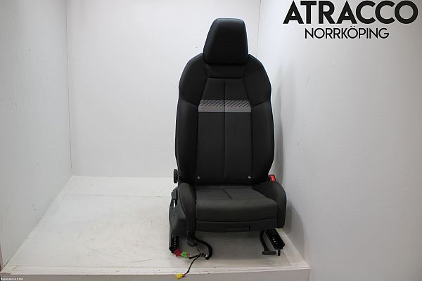 sièges avant 4 portes AUDI Q4 e-tron SUV (F4B)