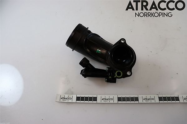 Intercooler Rohr AUDI A4 (8W2, 8WC, B9)