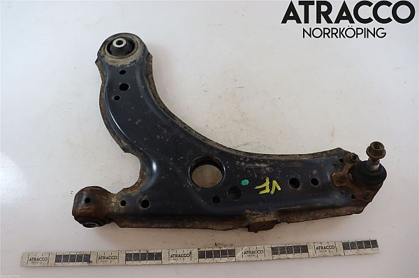 Bærearm forrest nederst AUDI A3 (8L1)