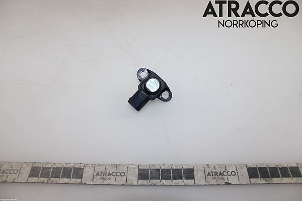 common rail (Injectie) / Verstuiver Brug MERCEDES-BENZ C-CLASS (W203)