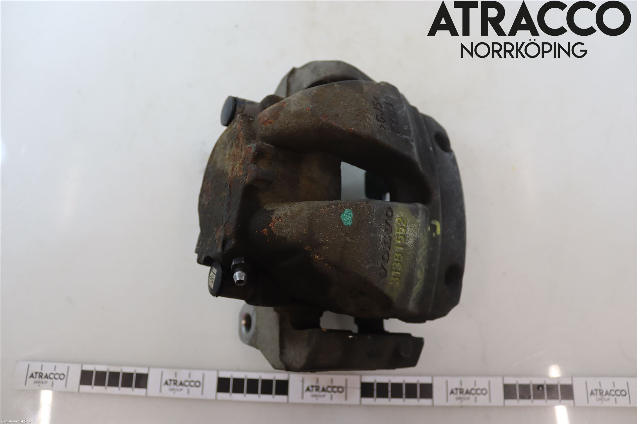 31381552 : Brake caliper - front right - Autoparts24