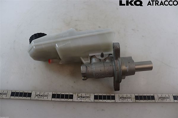 Brake - Master cylinder TOYOTA AURIS (_E15_)