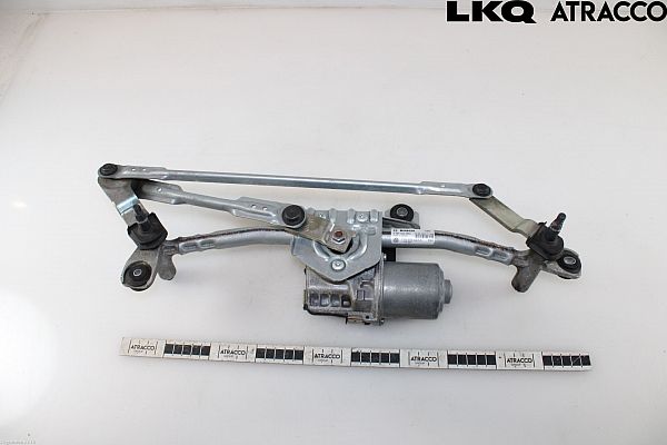 essuie glace sans moteur AUDI Q4 e-tron SUV (F4B)