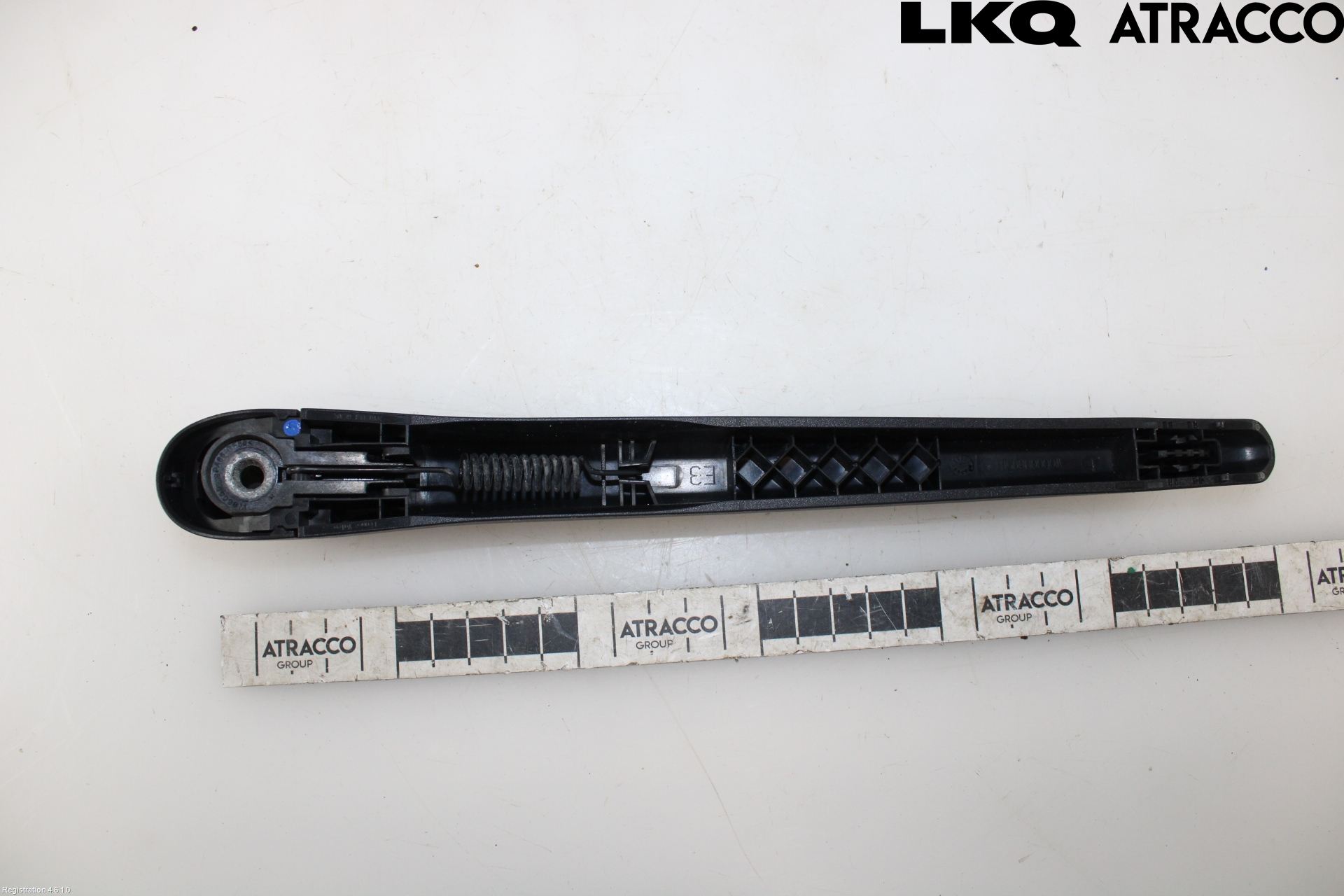 Cache-écrou Du Bras D'essuie-glace Arrière On