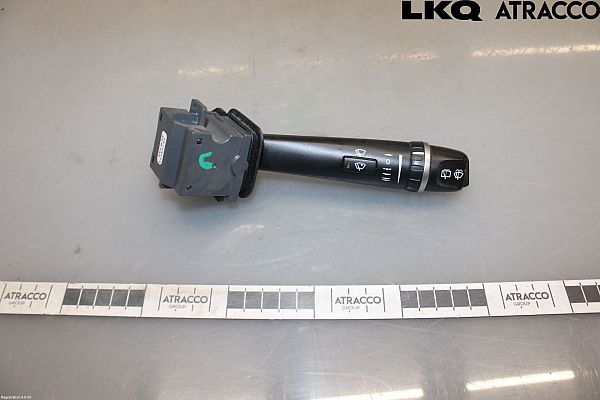 Kontakt - visker VOLVO V70 Mk II (285)