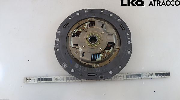 Kupplungsscheibe TOYOTA YARIS (_P21_, _PA1_, _PH1_)
