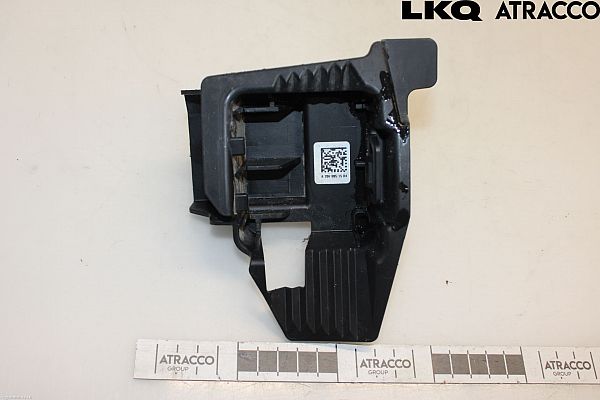 Sensor radar / aktiv kollisionsbeskyttelse MERCEDES-BENZ C-CLASS T-MODEL (S206)
