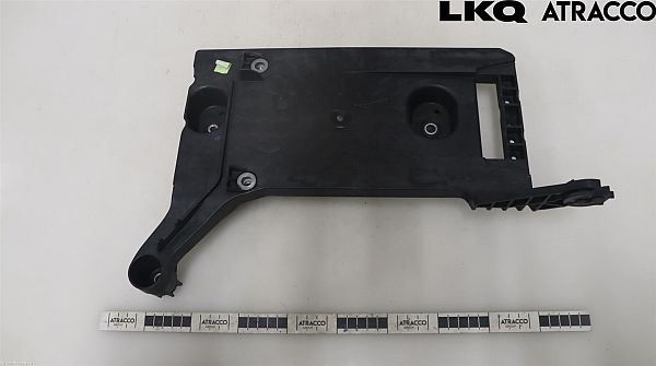 Accubak SKODA OCTAVIA IV Combi (NX5)