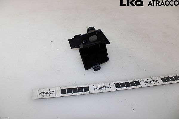 Hood support rod