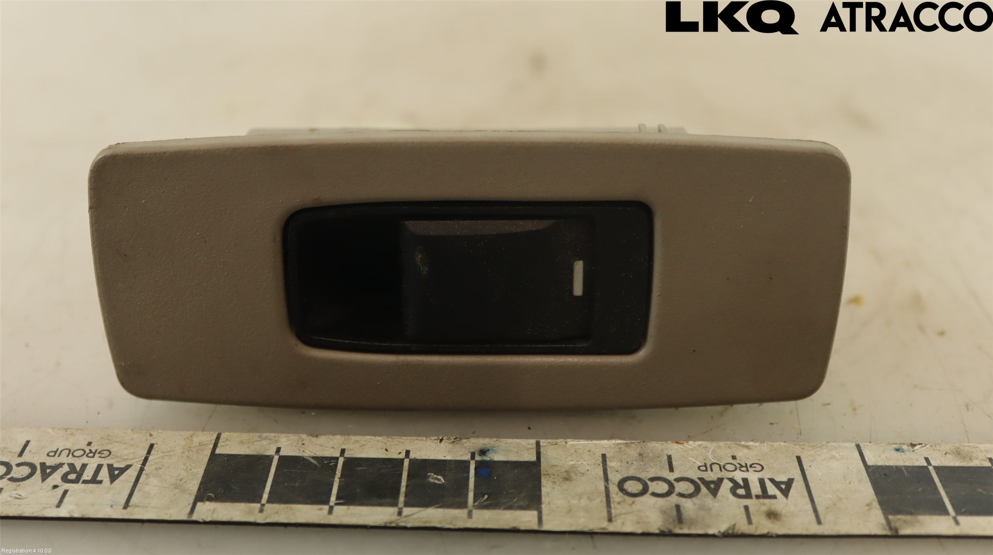 Przełącznik podnoszenia szyb JEEP COMMANDER (XK, XH)