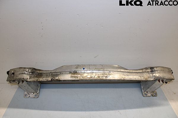 Front bumper reinforcement