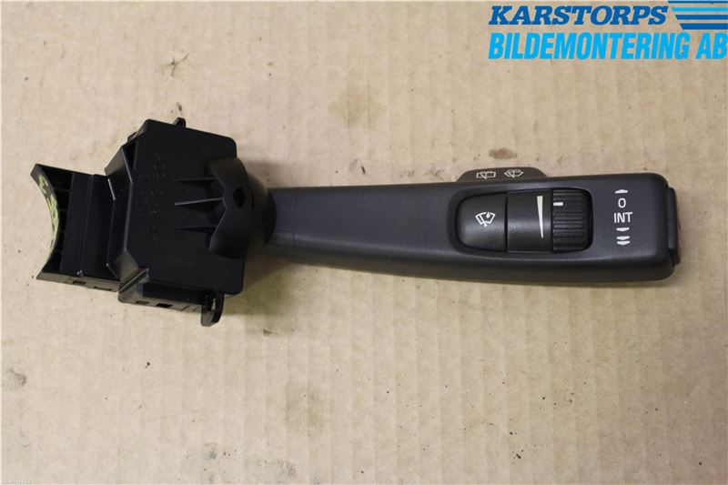 Kontakt - visker VOLVO V50 (545)