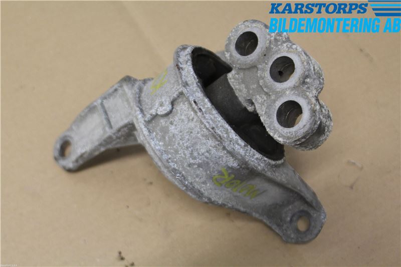 Engine mounting OPEL ASTRA G Hatchback (T98)