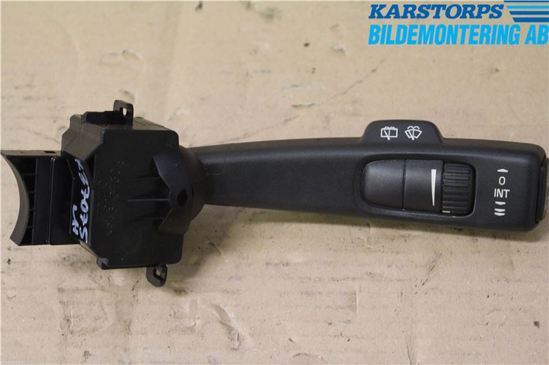 Kontakt - visker VOLVO V50 (545)