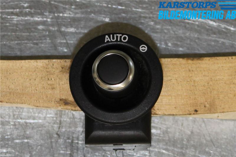 Switch - various LAND ROVER RANGE ROVER IV (L405)