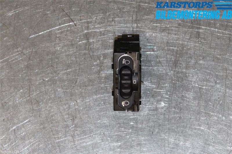 Leuchtweitenregulierungsschalter RENAULT CLIO III (BR0/1, CR0/1)