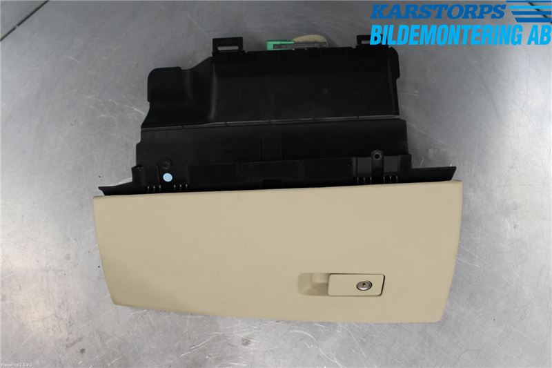 Handskerum VOLVO S80 II (124)