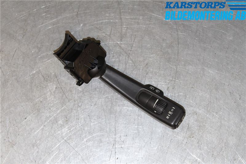 Kontakt - visker VOLVO V50 (545)