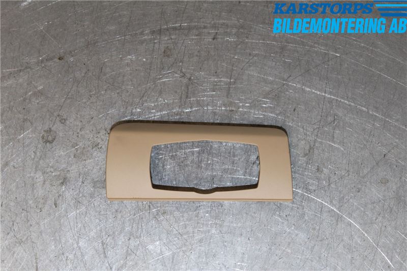 Radio – obudowa BMW X5 (E70)