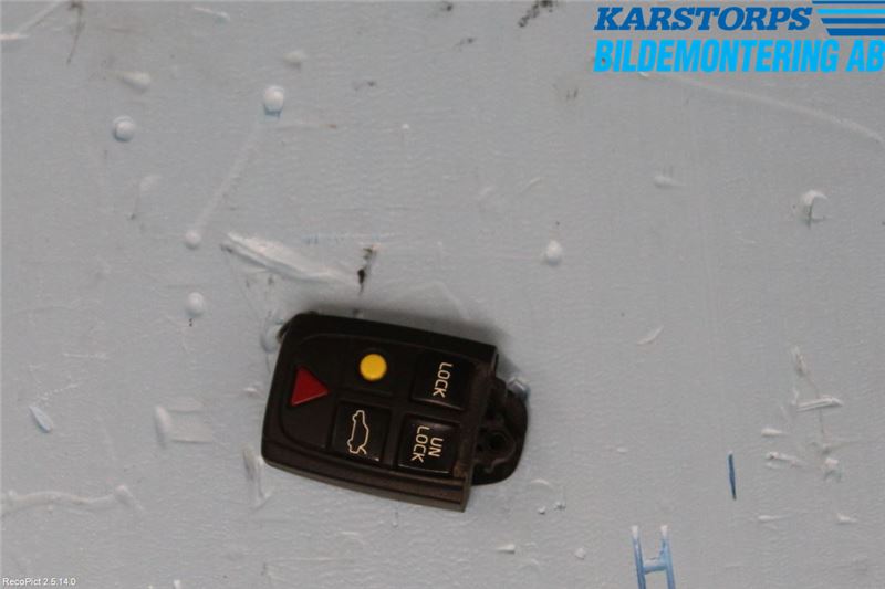 Ignition key