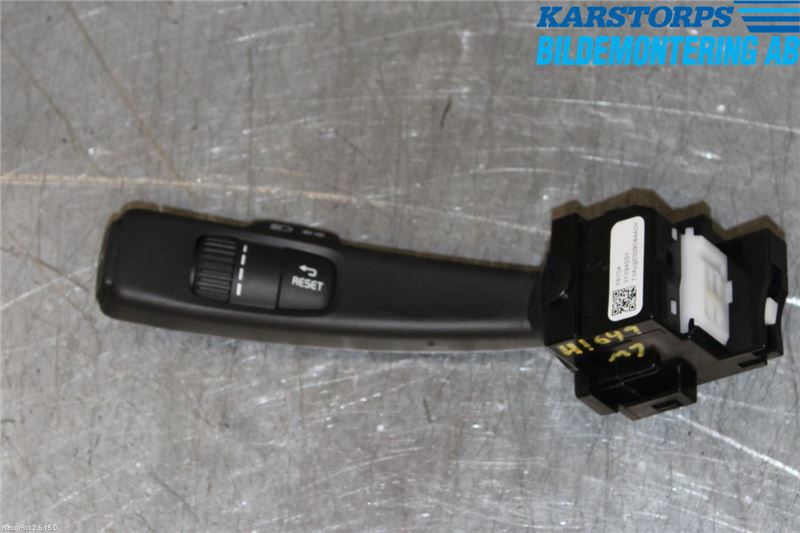 Kontakt - blinklys VOLVO S60 II (134)