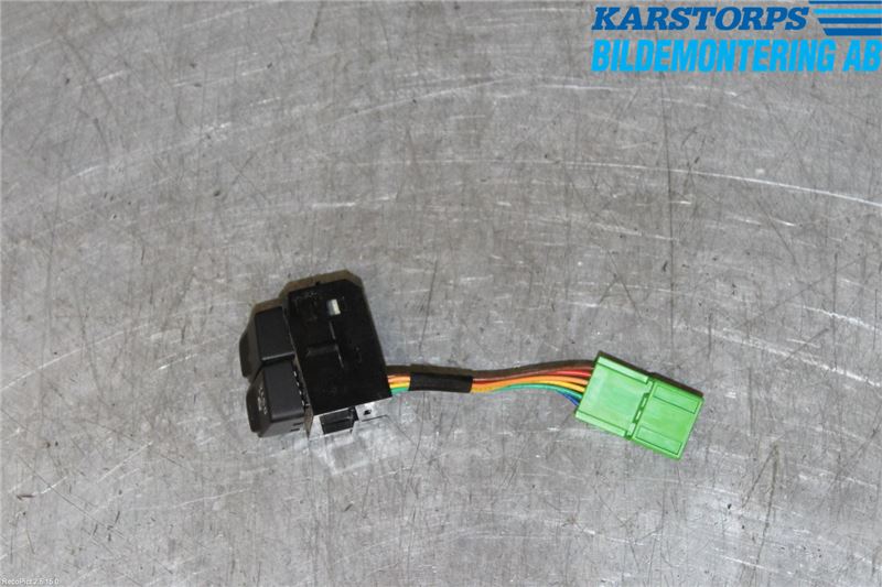 Kontakt - ESP VOLVO V50 (545)