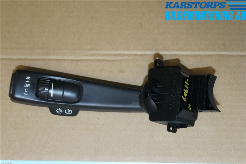 Kontakt - visker VOLVO V50 (545)