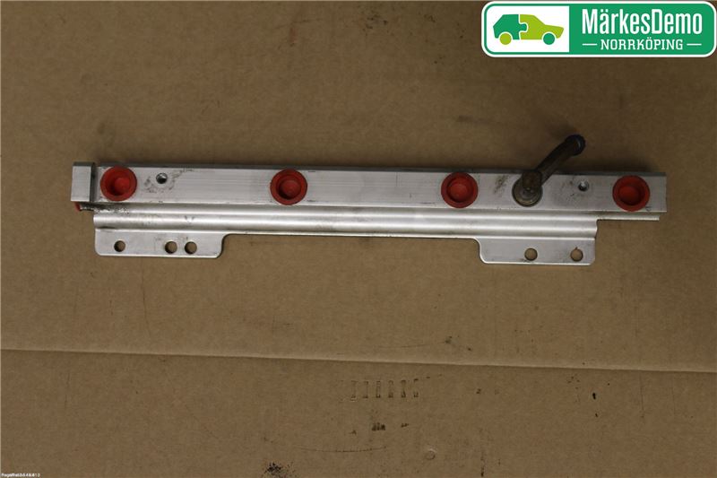Nozzle pipe VOLVO V40 Estate (645)