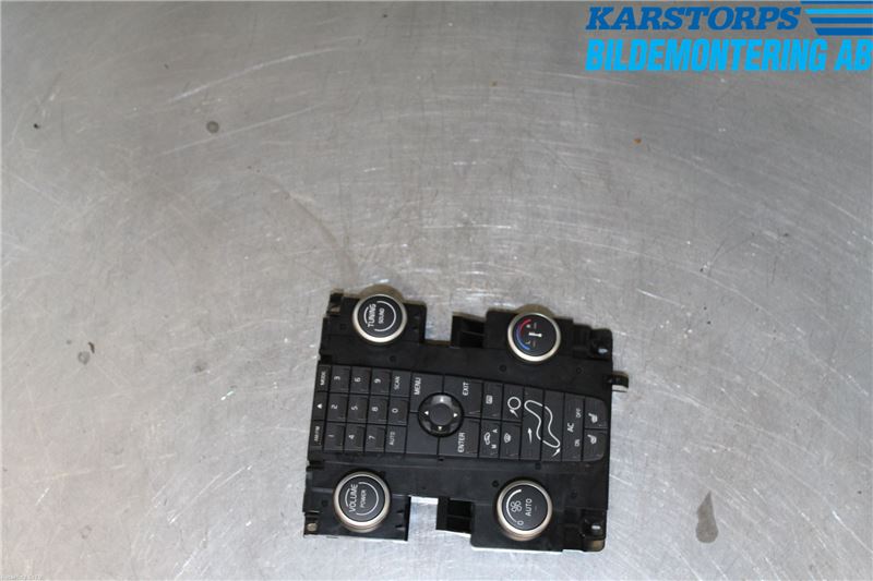Varmeapparat panel(regulering) VOLVO V50 (545)