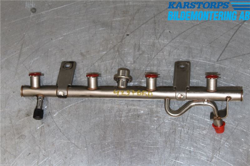 Nozzle pipe MERCEDES-BENZ C-CLASS T-Model (S203)
