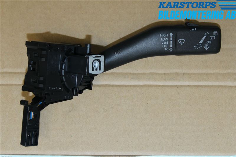 Kontakt - visker VW GOLF VI (5K1)