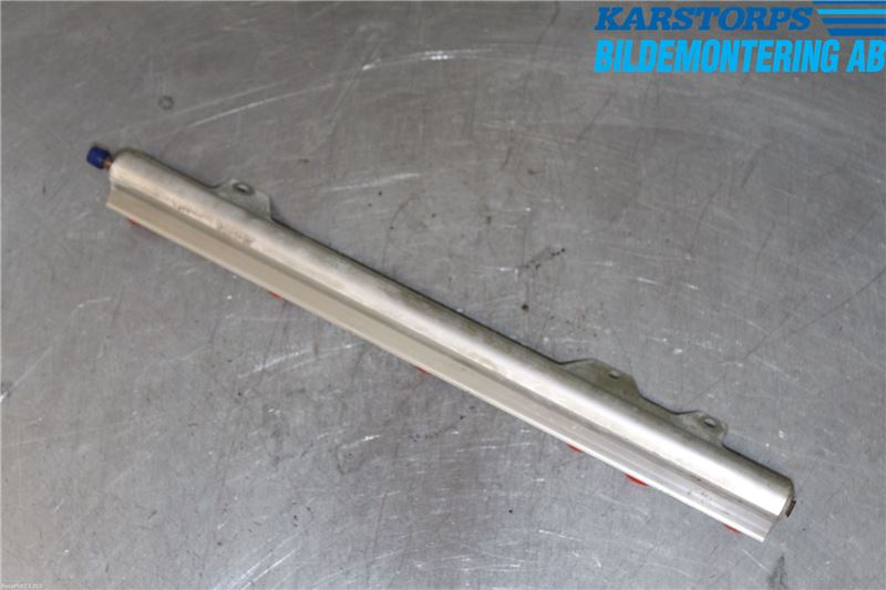 Nozzle pipe VOLVO V70 Mk II (285)
