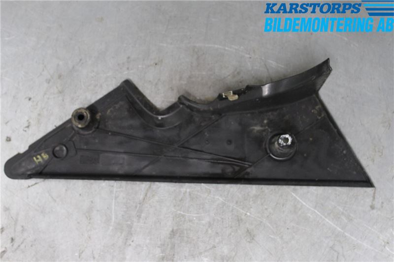 Rear bumper undertray